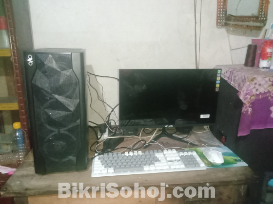Desktop computer